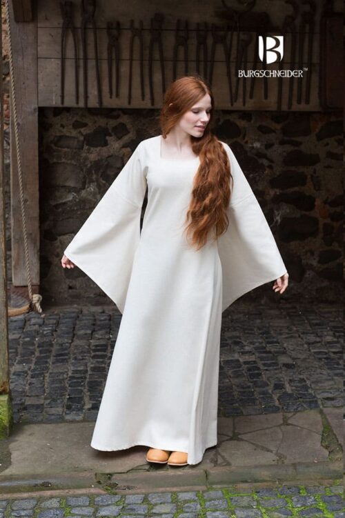 Klara - Trumpet Sleeve Underdress