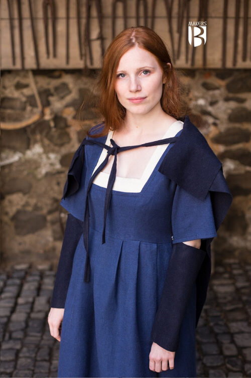 Bertrude - Medieval Shawl / Apron - Blue