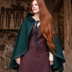 Affra - Hooded Wool Cape - Green