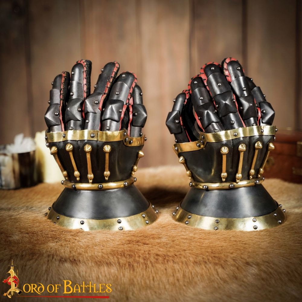 Black Baron’s Hourglass Gauntlets
