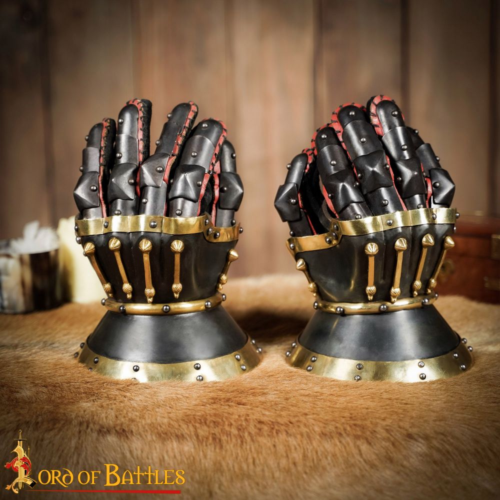 Black Baron’s Hourglass Gauntlets