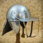 Lobster Tailed Pot Helm - 18 Gauge