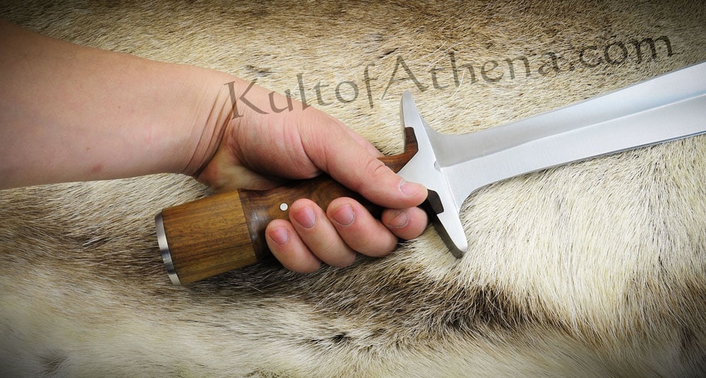 Devil's Edge - Greek Xiphos with Wood Grip