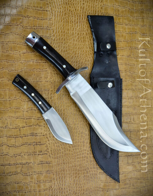 Fighting Bowie with Utility Knife