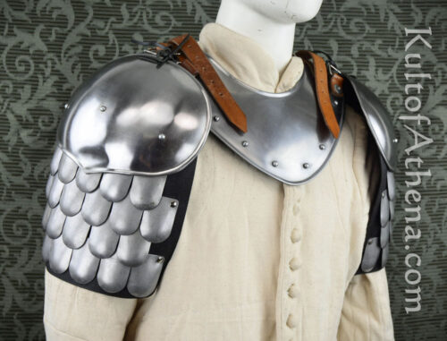Pauldrons with Scale Armor - 18 / 20 Gauge