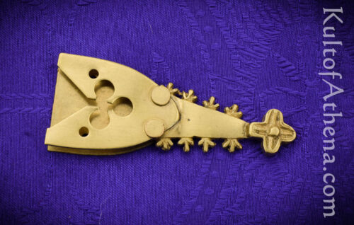 Medieval Belt Chape with Clover Inset