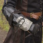 Dark Elf Bracer - Right Arm
