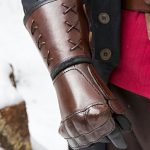 Right-Hand Leather Gauntlet - Brown