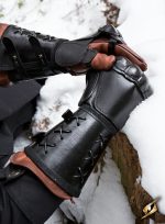 Left-Hand Leather Gauntlet - Black