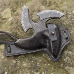 Epic Armoury Shuriken Holder with Foam Shuriken - Black Leather
