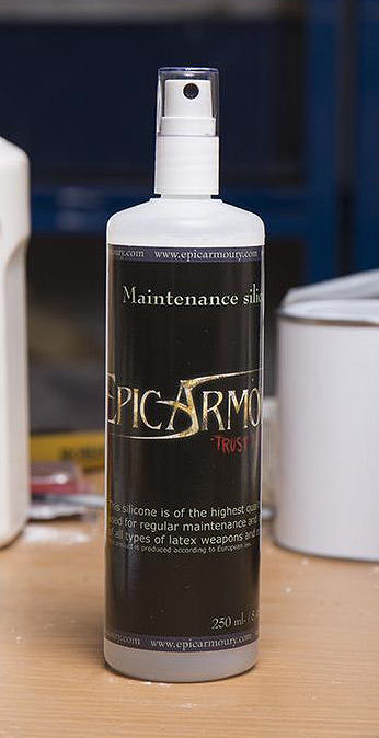 Epic Armoury - Maintenance Silicone for Foam Weapons and Shields - 8.4 oz - 250 ml