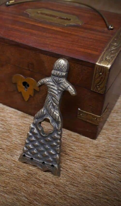 Antiqued Brass Belt End Chape - Lord of Battles
